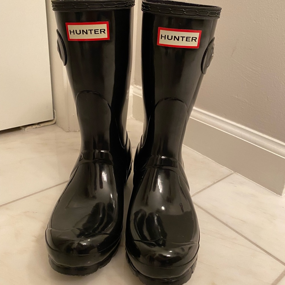 Hunter short high gloss rain boots